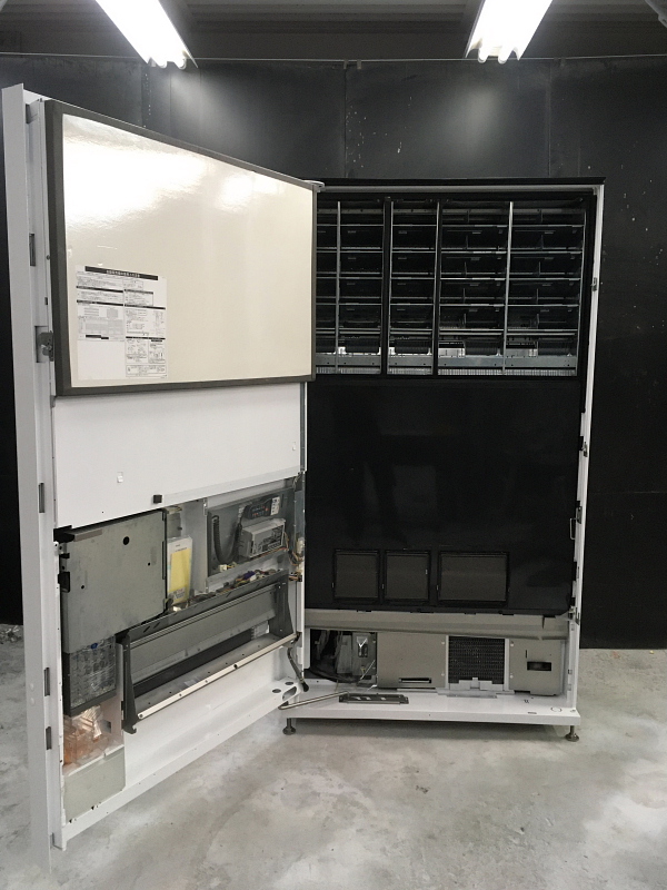 富士電機 2017年 1045mm幅30セレ（DP12755）