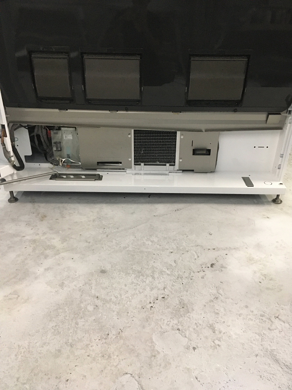 富士電機 2019年 1320幅36セレ3列ペット（DP17136）