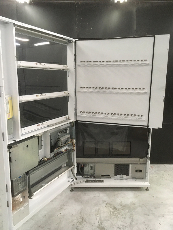 富士電機 2017年 1045mm幅30セレ（DP28587）